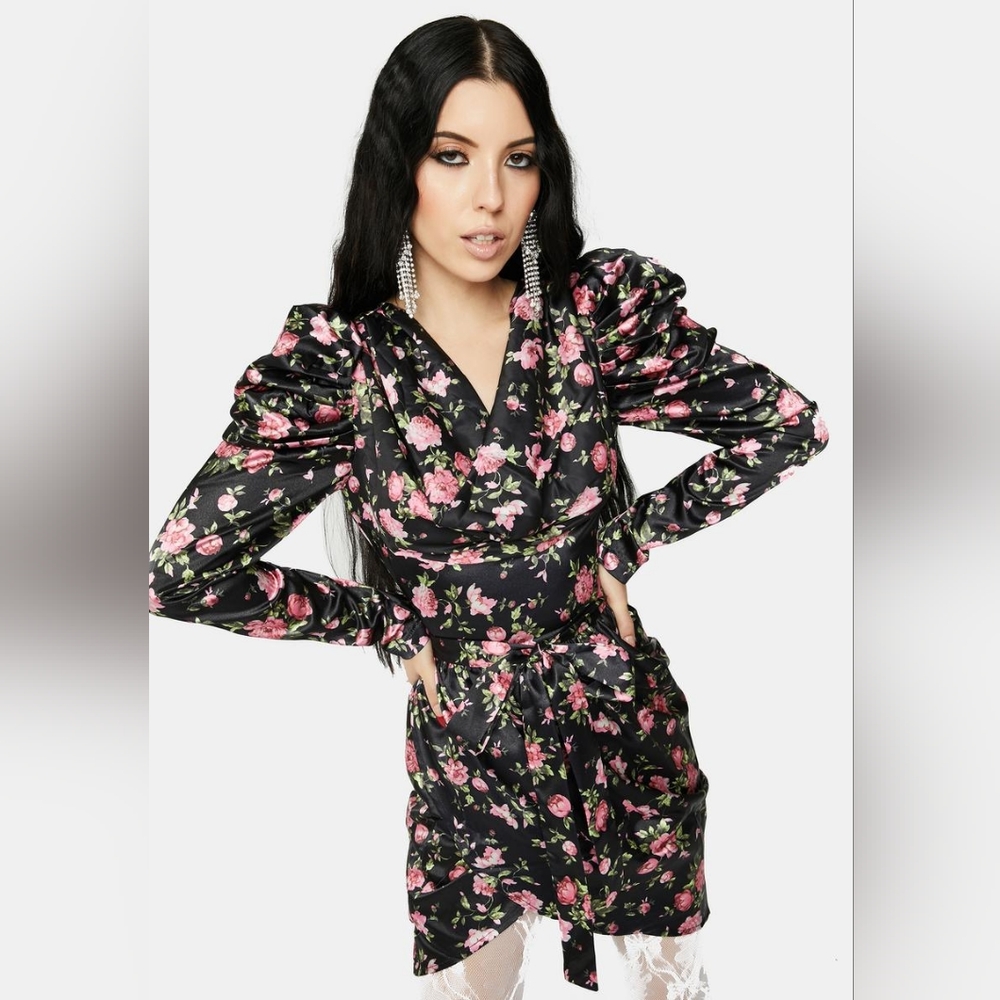 🌹 Dolls Kill - Rare London 🌹 Vintage floral dress